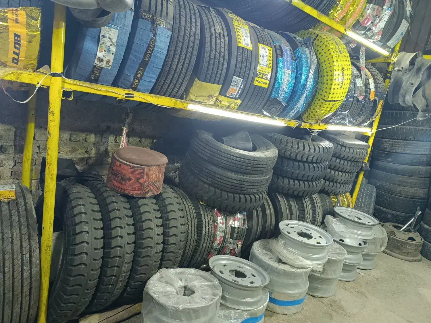 لاستیک750جلوعقب۷۰۰نیسان215 ایسوزو235کشاورزی825نخی|قطعات یدکی و لوازم جانبی|فریمان, |دیوار