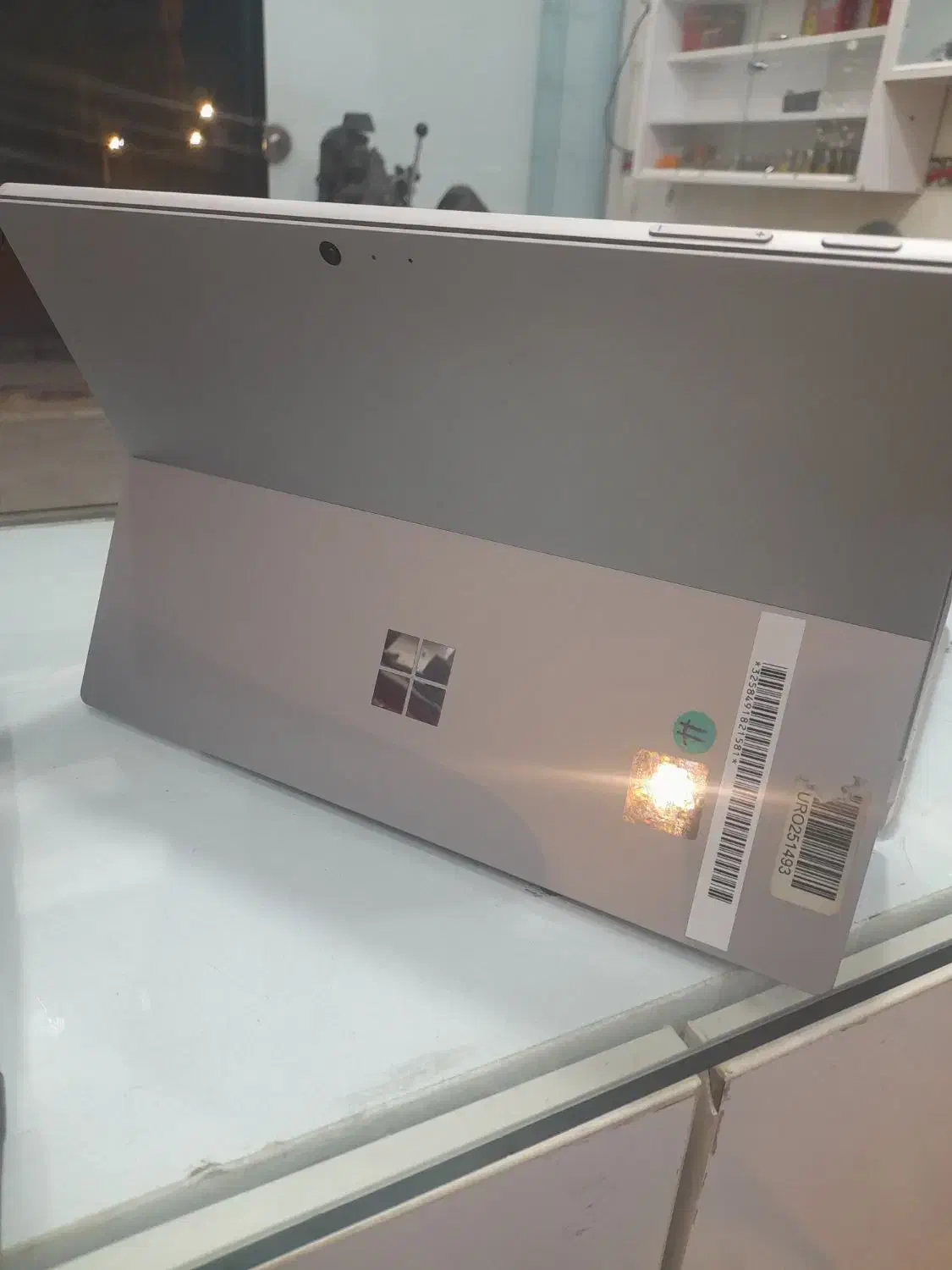 سرفیس7|رایانه همراه|شیراز, رکنآباد|دیوار