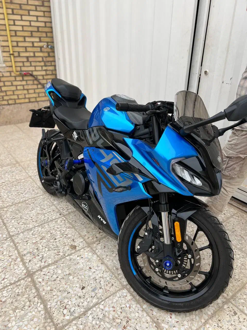 موتور سیکلت کی وی مدل k249R در حد|موتورسیکلت|قم, انسجام|دیوار