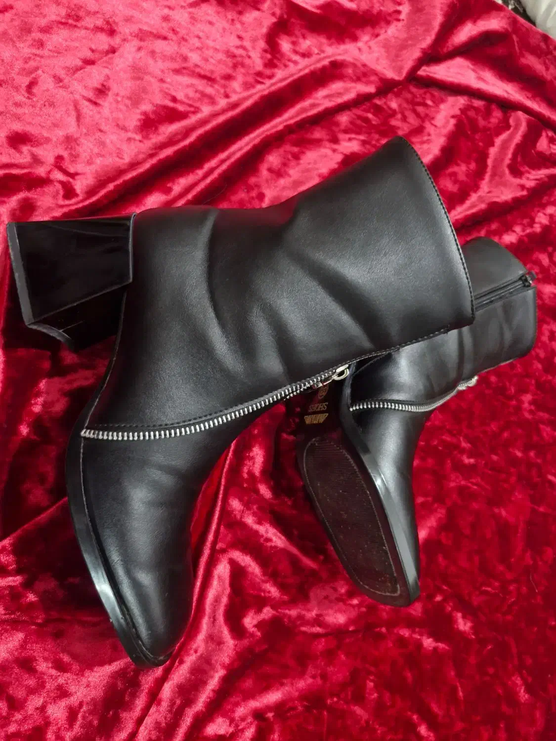 فروش|کیف، کفش، کمربند|پلدختر, |دیوار