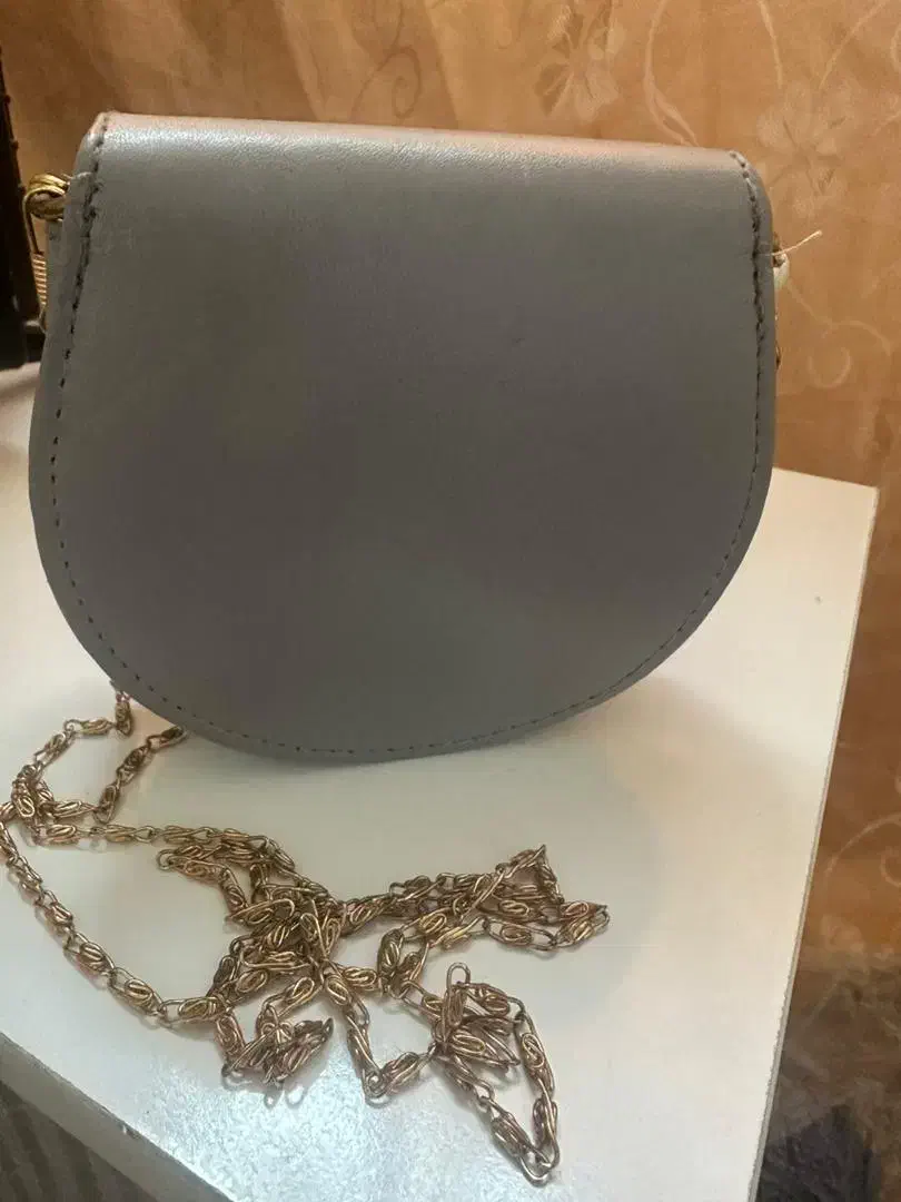 کیف دوشی زنجیره ای مینیمال|کیف، کفش، کمربند|شیراز, ده پیاله|دیوار