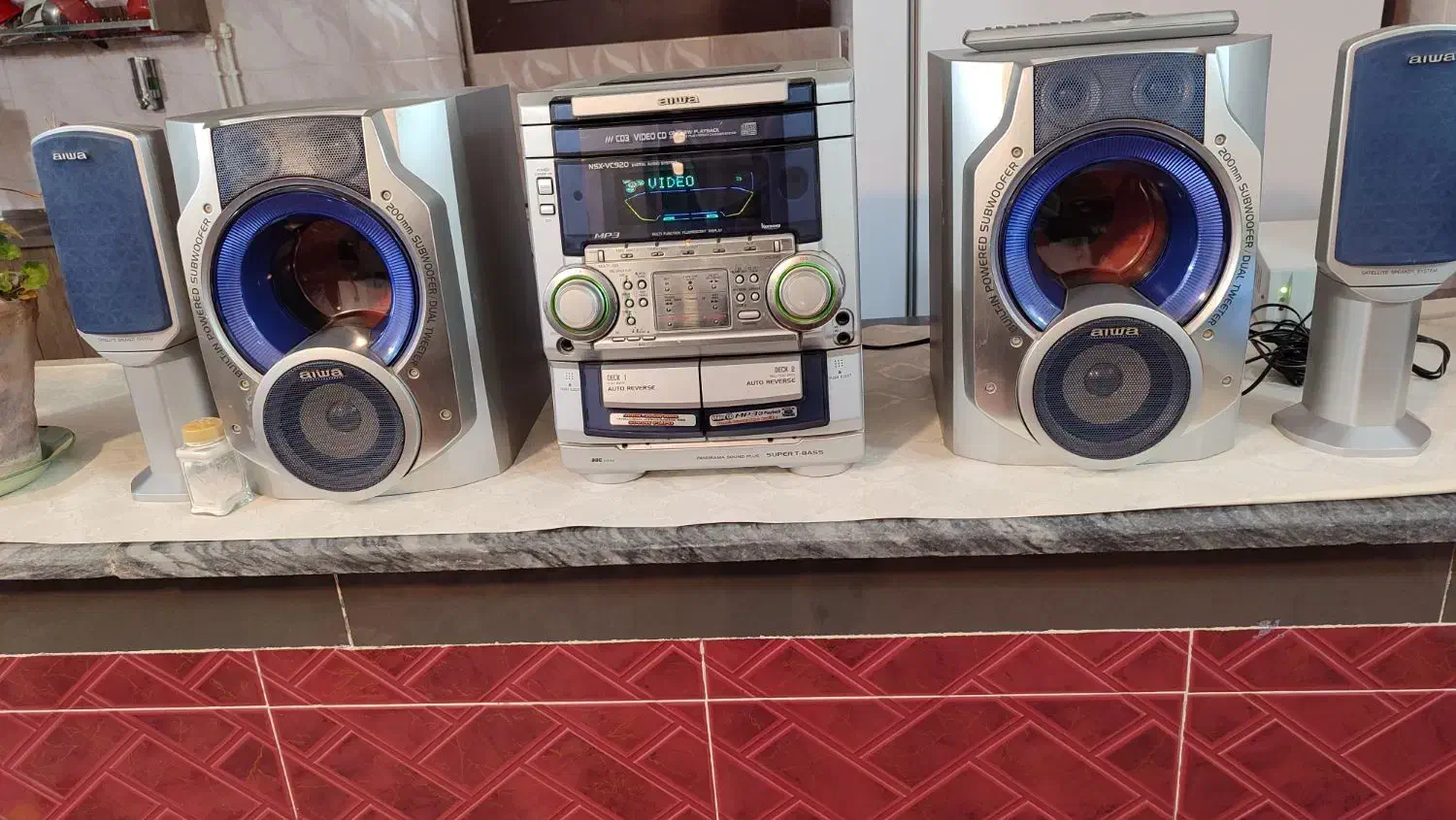 یک دستگاه ضبط ایوا|سیستم صوتی خانگی|مرند, |دیوار