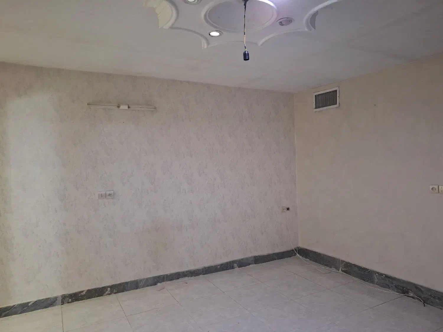 واحد ۶۵متر/ ویلایی در طبقه سوم / شهرک کارگر|اجارهٔ آپارتمان|قرچک, زیبا شهر|دیوار