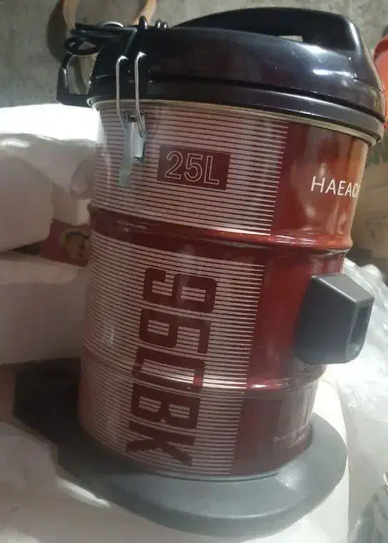 جارو برقی نو داخل کارتن|جاروبرقی، جارو شارژی، بخارشو|فولادشهر, مسکن مهر فولادشهر|دیوار