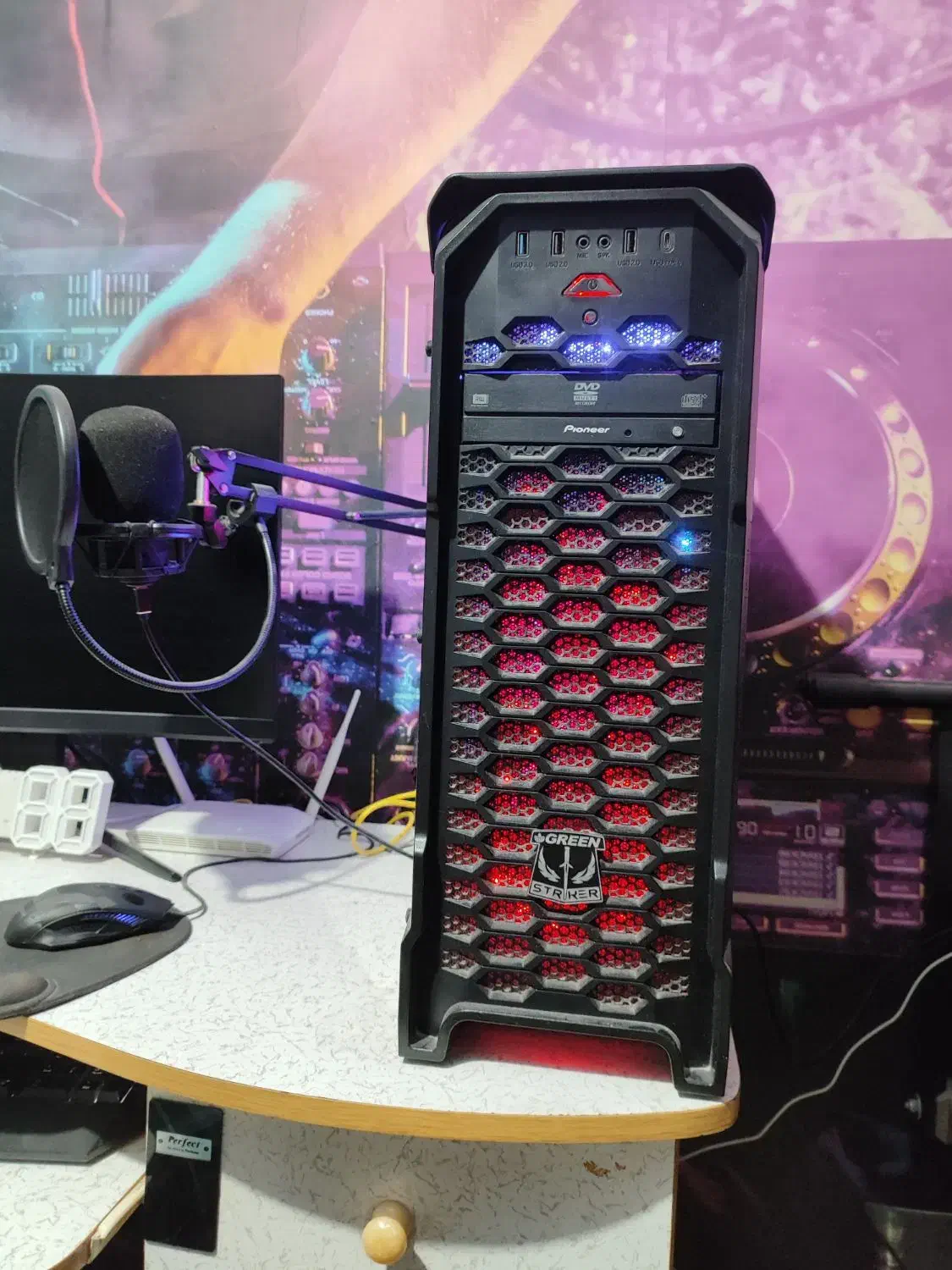 کیس گیمینگ حرفه‌ای قدرتمند، تمیز و آماده استفاده|رایانه رومیزی|فردیس, فردیس|دیوار