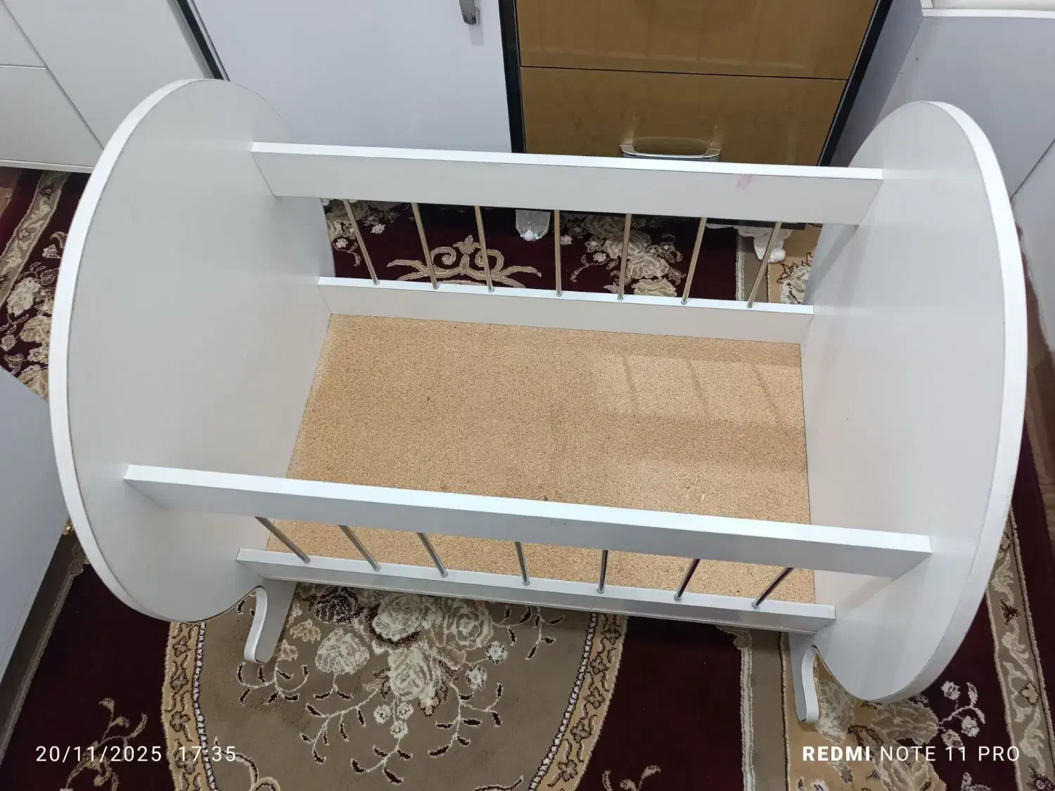 گهواره تخت تابی|تخت و سرویس خواب|کشاورز, |دیوار