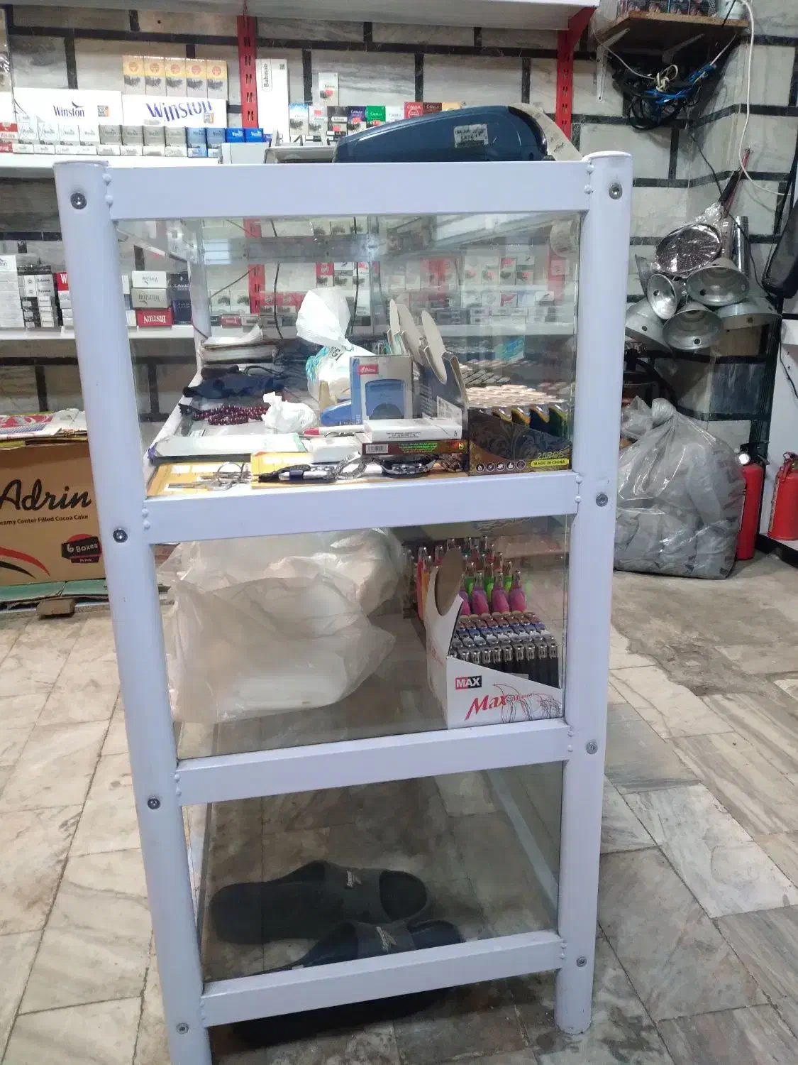 ویترین مغازه درحدنو|فروشگاه و مغازه|رشت, رودبارتان|دیوار