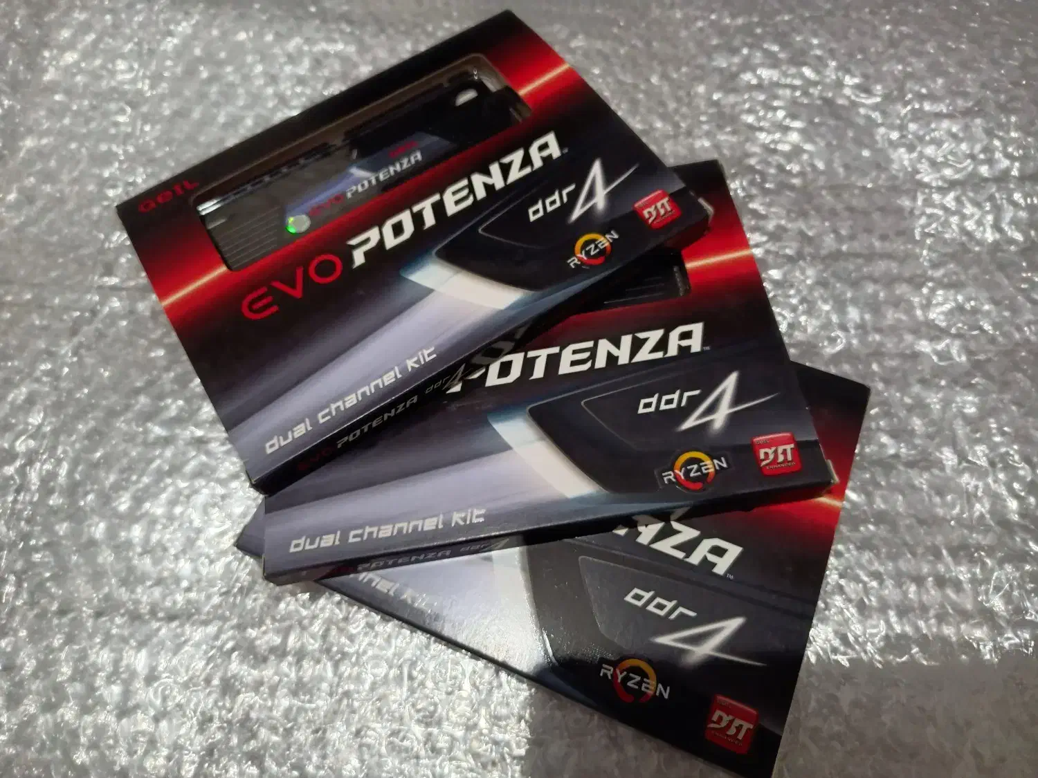 رم گیمینگ کامپیوتر 32G DDR4 3200Mhz CL16|قطعات و لوازم جانبی رایانه|آمل, |دیوار