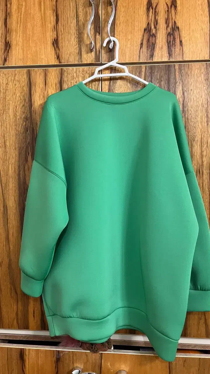 دورس وپافر نو|لباس|ورامین, ورامین|دیوار