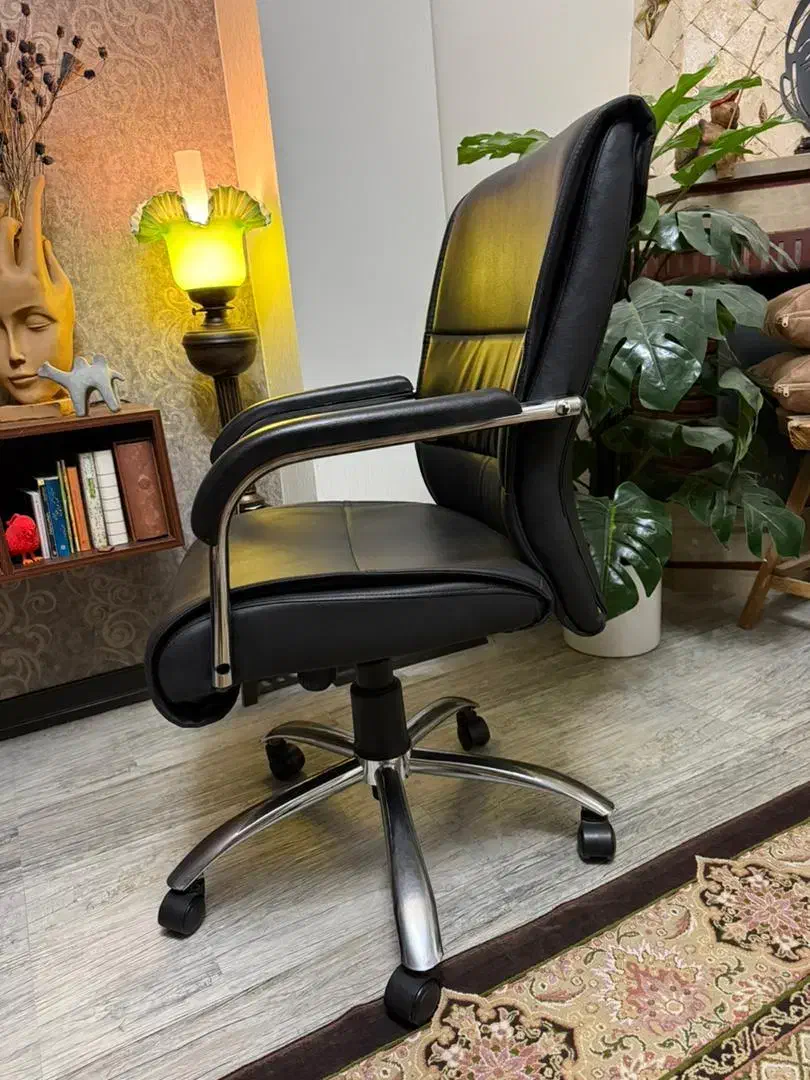 صندلی مدیریتی اداری مارک راحتیران چرخدار|مبلمان اداری|کرج, کوی مدرس|دیوار