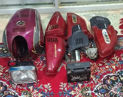 لوازم متور باک باطری کاربراتور|قطعات یدکی و لوازم جانبی|بروجرد, |دیوار