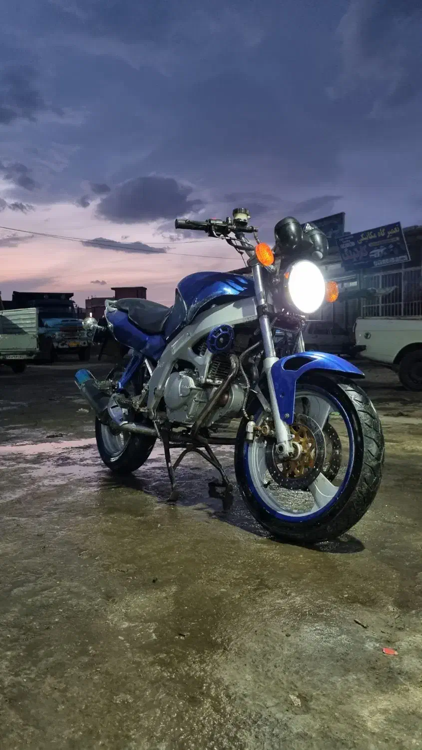 موتور سیکلت سوزوکی ۲۵۰ بندیت شاسی هزار|موتورسیکلت|خوی, |دیوار