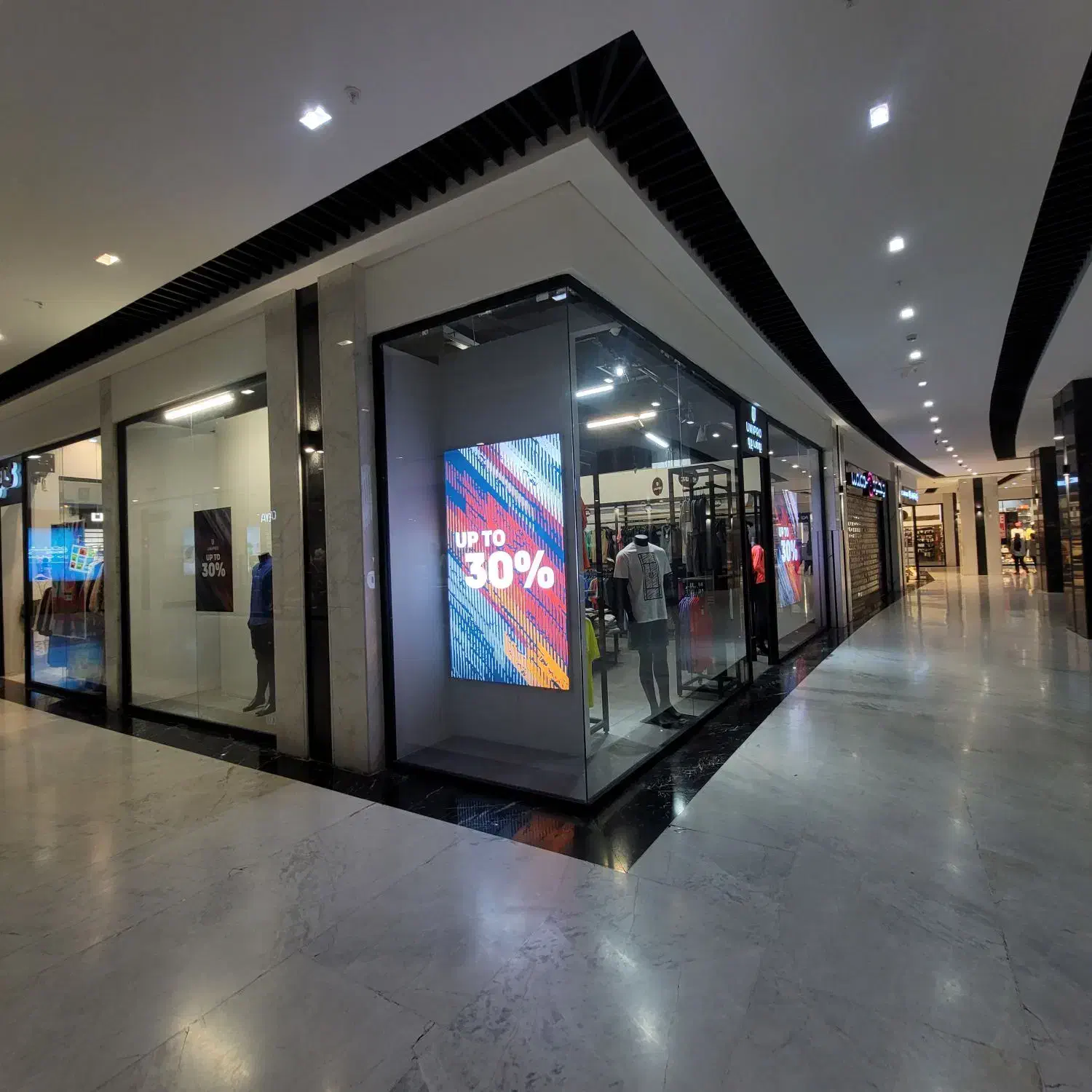 فروشنده خانم جهت فروشگاه ورزشی|استخدام بازاریابی و فروش|تهران, جنت‌آباد مرکزی|دیوار