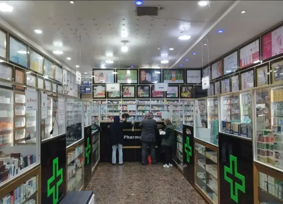 ۴۰متر مغازه مناسب داروخانه بر اصلی سند تجاری|فروش مغازه و غرفه|تهران, جردن|دیوار