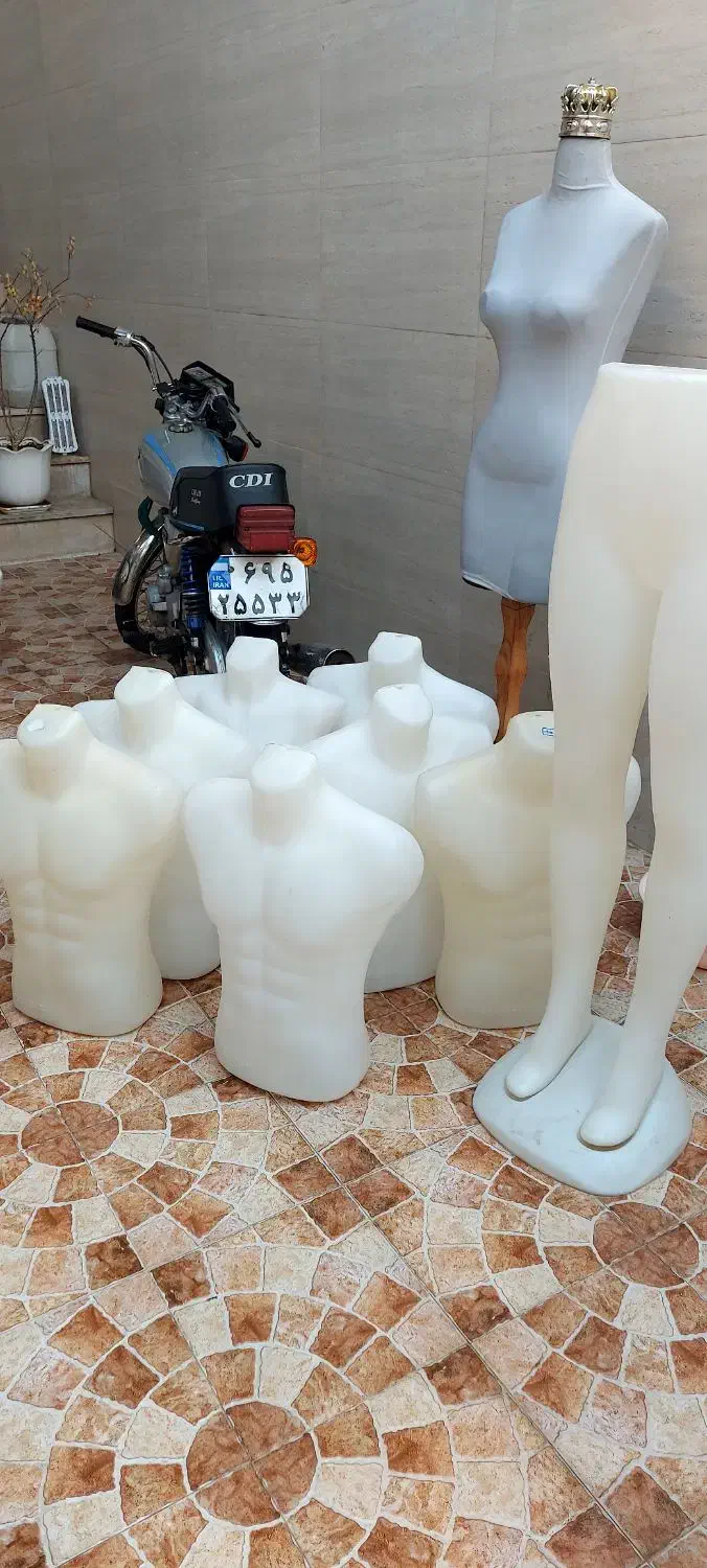 مانکن نیم تنه|فروشگاه و مغازه|دزفول, |دیوار