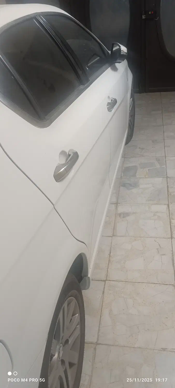 دنا پلاس مدل 99 تیپ 2 دنده ایی|خودرو سواری و وانت|اصفهان, جامی|دیوار