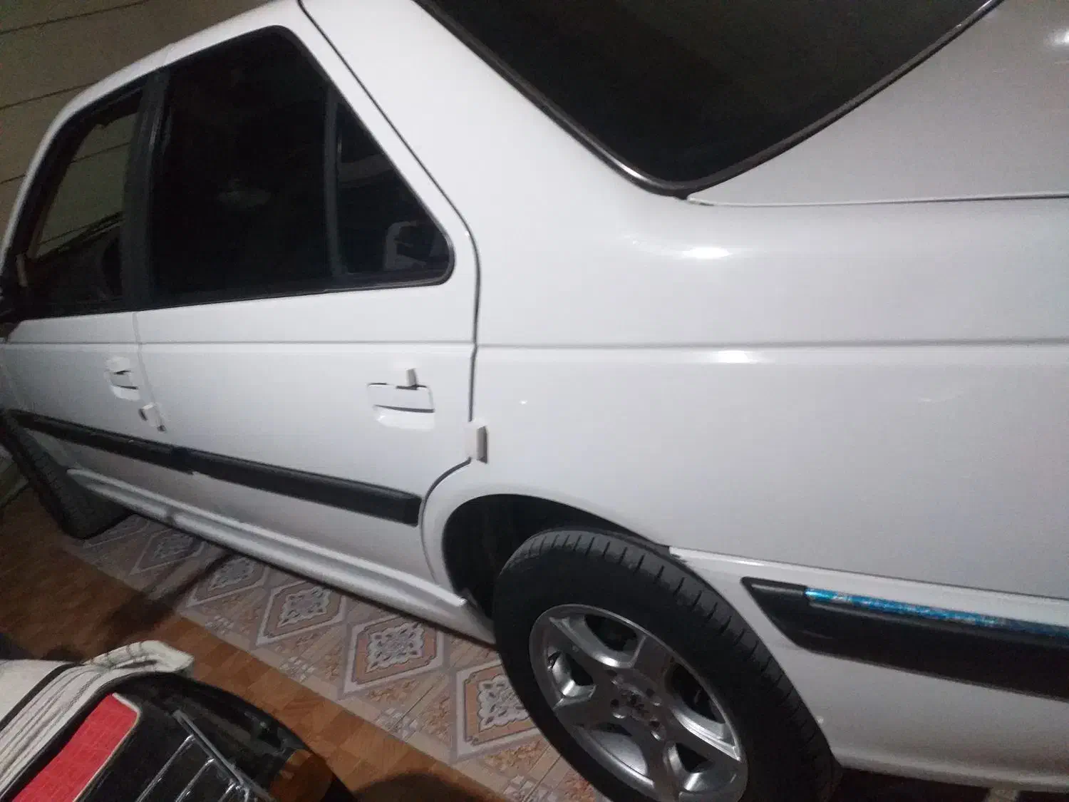 پژوپارس۴۰۱ موتورجدیدسفارشی|خودرو سواری و وانت|نجف‌آباد, فاز ۴ شهرک آزادگان|دیوار