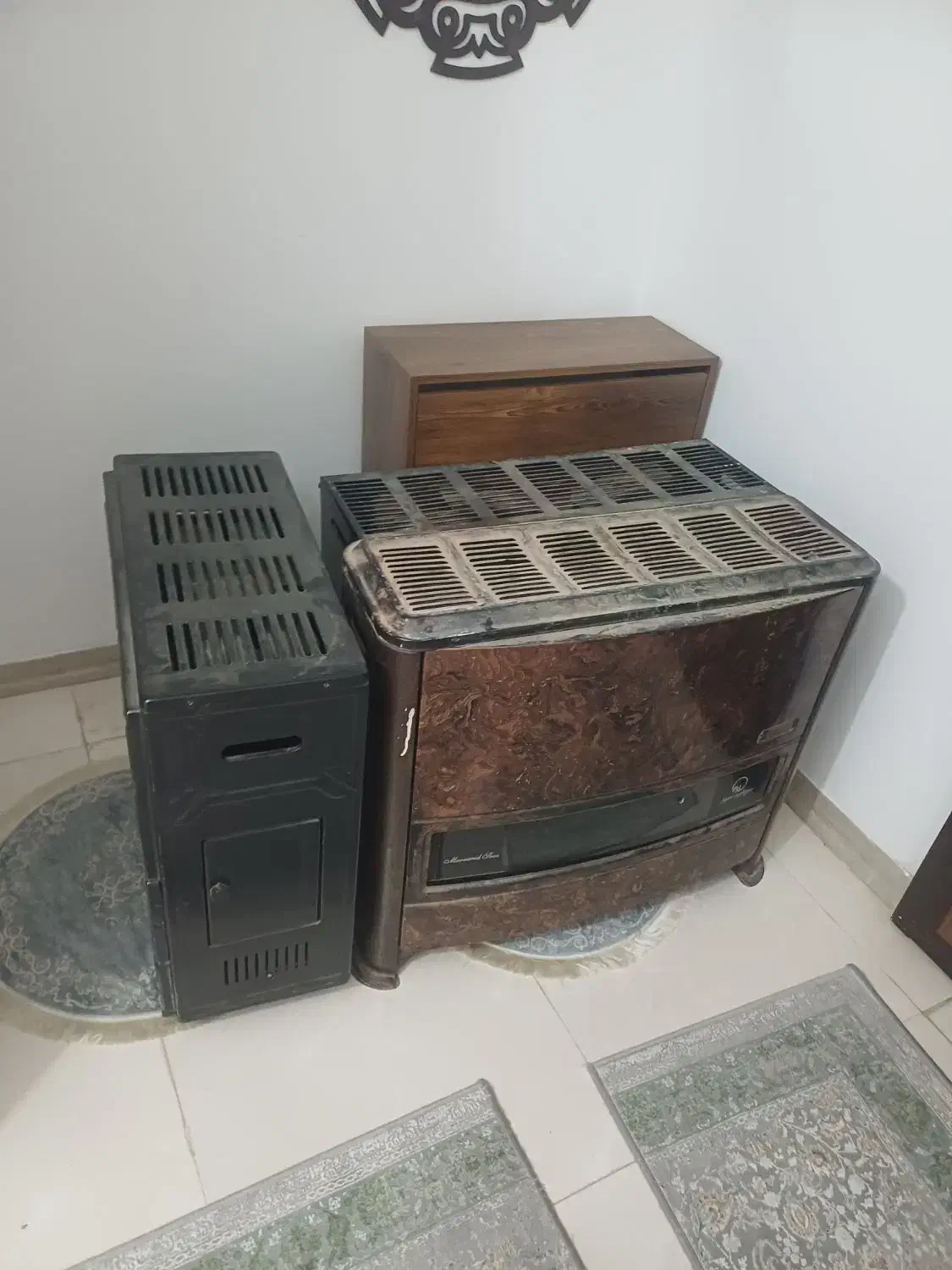 سه عدد بخاری|بخاری، هیتر، شومینه|چهارباغ, |دیوار