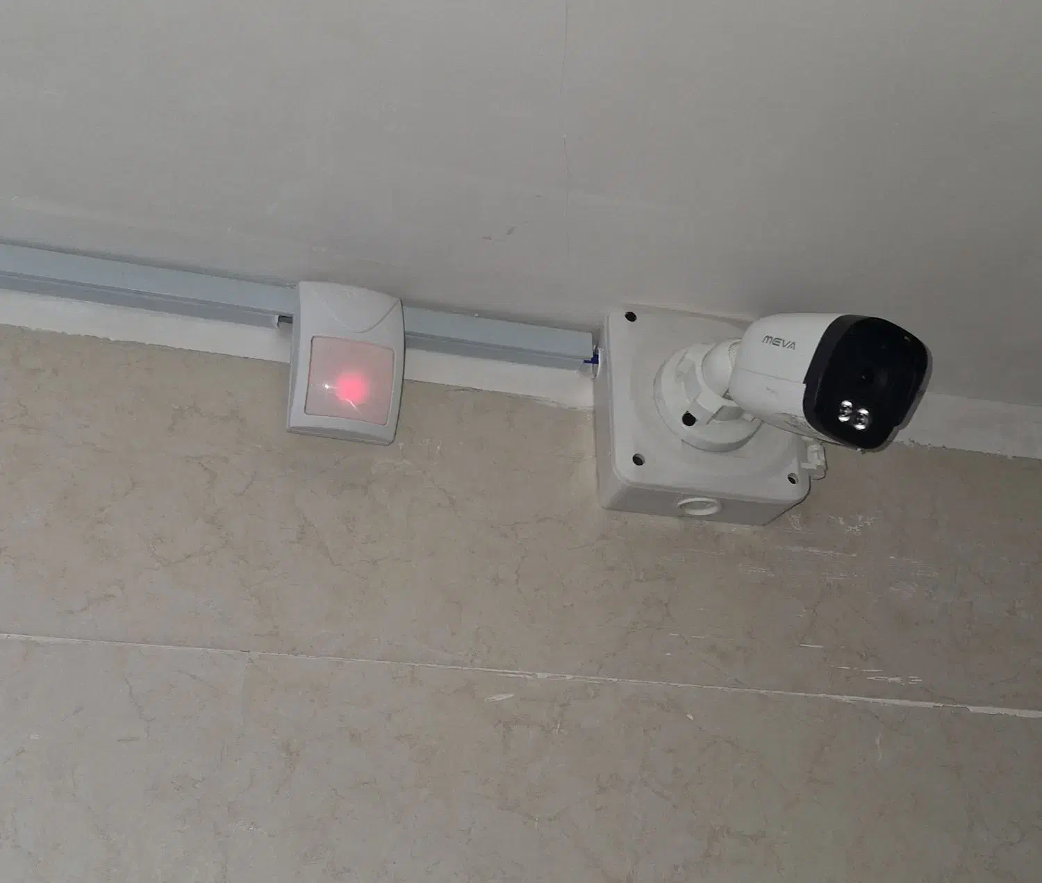 دوربین تحت شبکه meva ماد ایران|دوربین مداربسته|تبریز, |دیوار