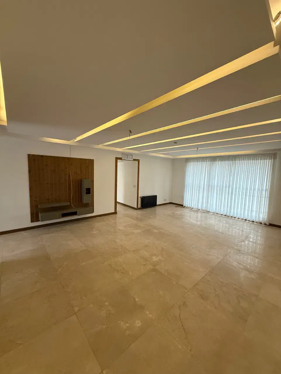 اپارتمان ۱۳۰ متر استادان نوساز تک واحدی شیک|اجارهٔ آپارتمان|همدان, |دیوار