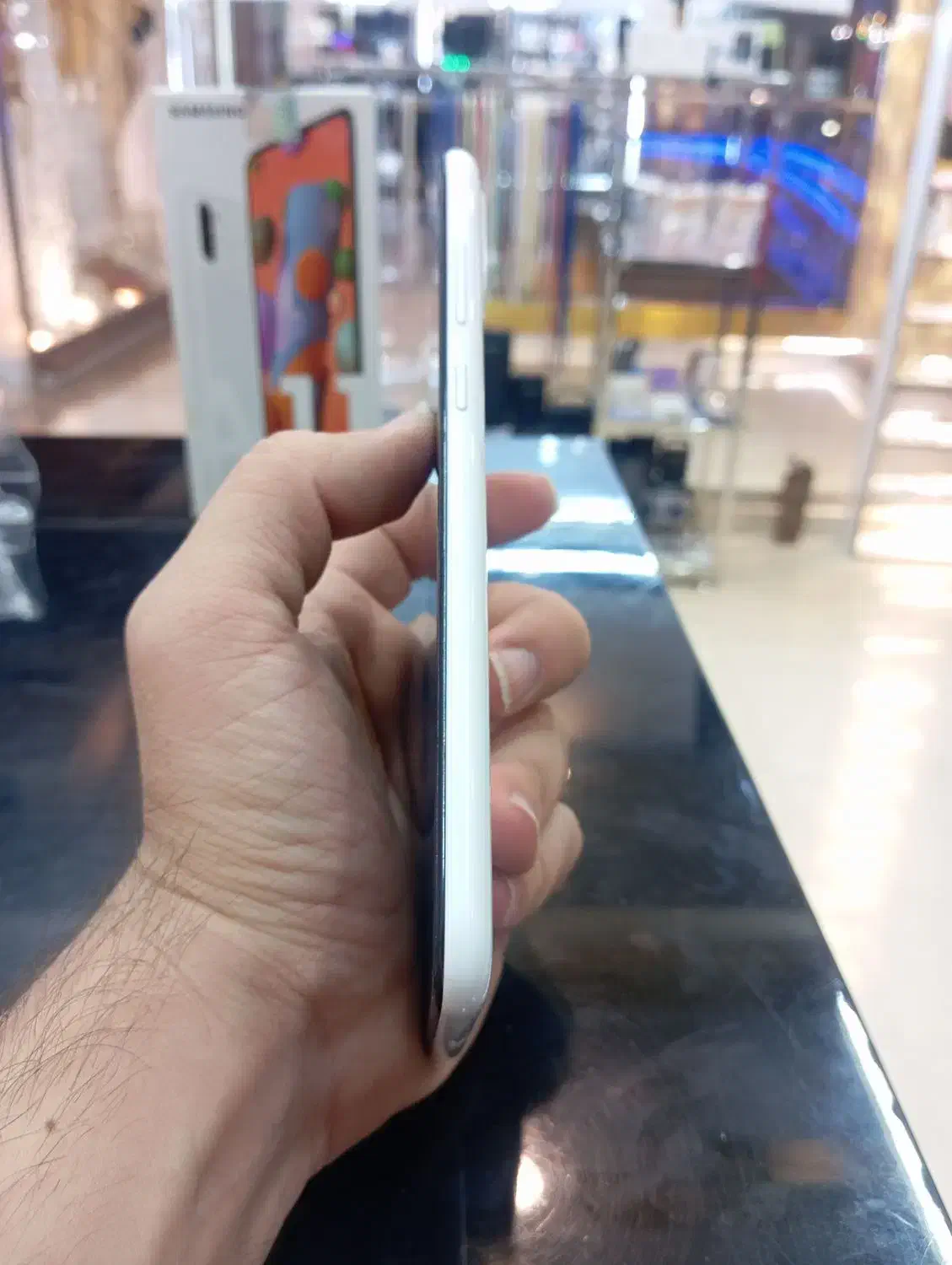 A11|موبایل|شاهین‌شهر, حافظ جنوبی|دیوار