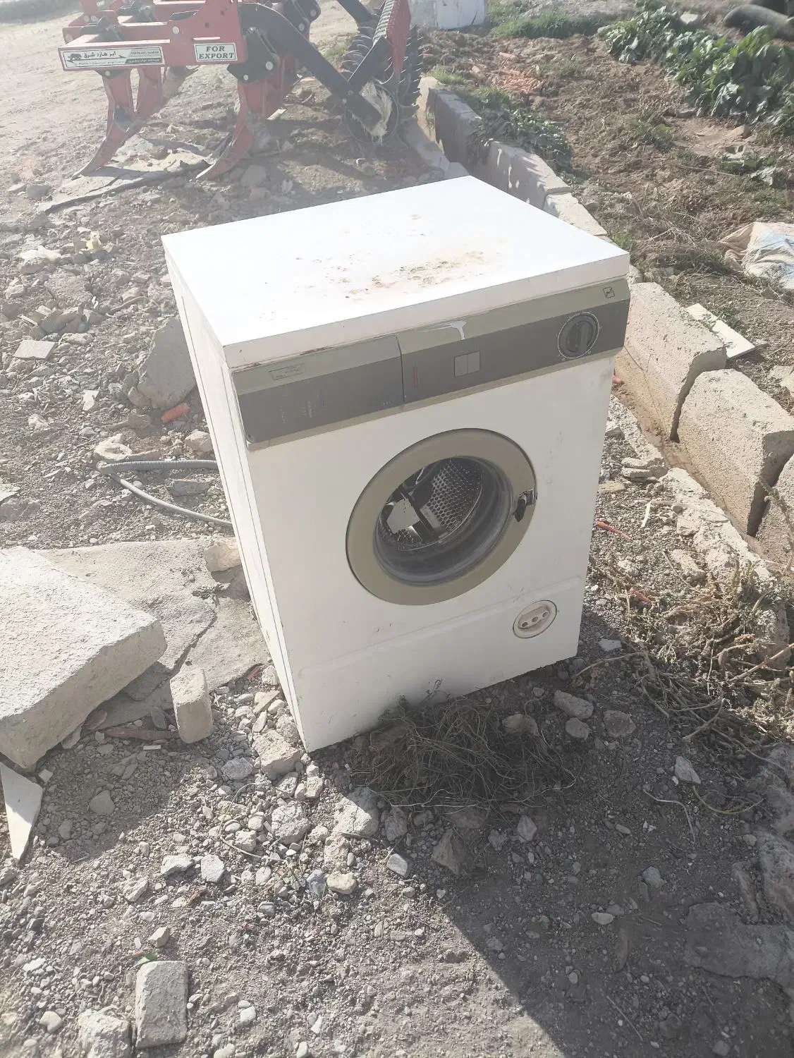 لباس شویی. ارج|ماشین لباسشویی و خشککن لباس|دهگلان, |دیوار