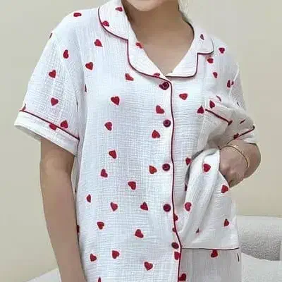 دوخت لباس|لباس|زاهدان, |دیوار