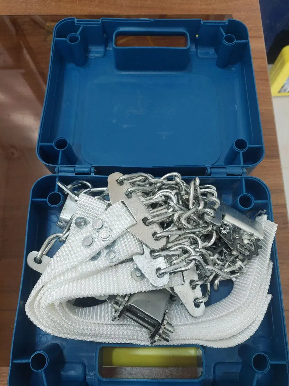 زنجیر چرخ سواری و وانت|قطعات یدکی و لوازم جانبی|شیراز, سرو|دیوار