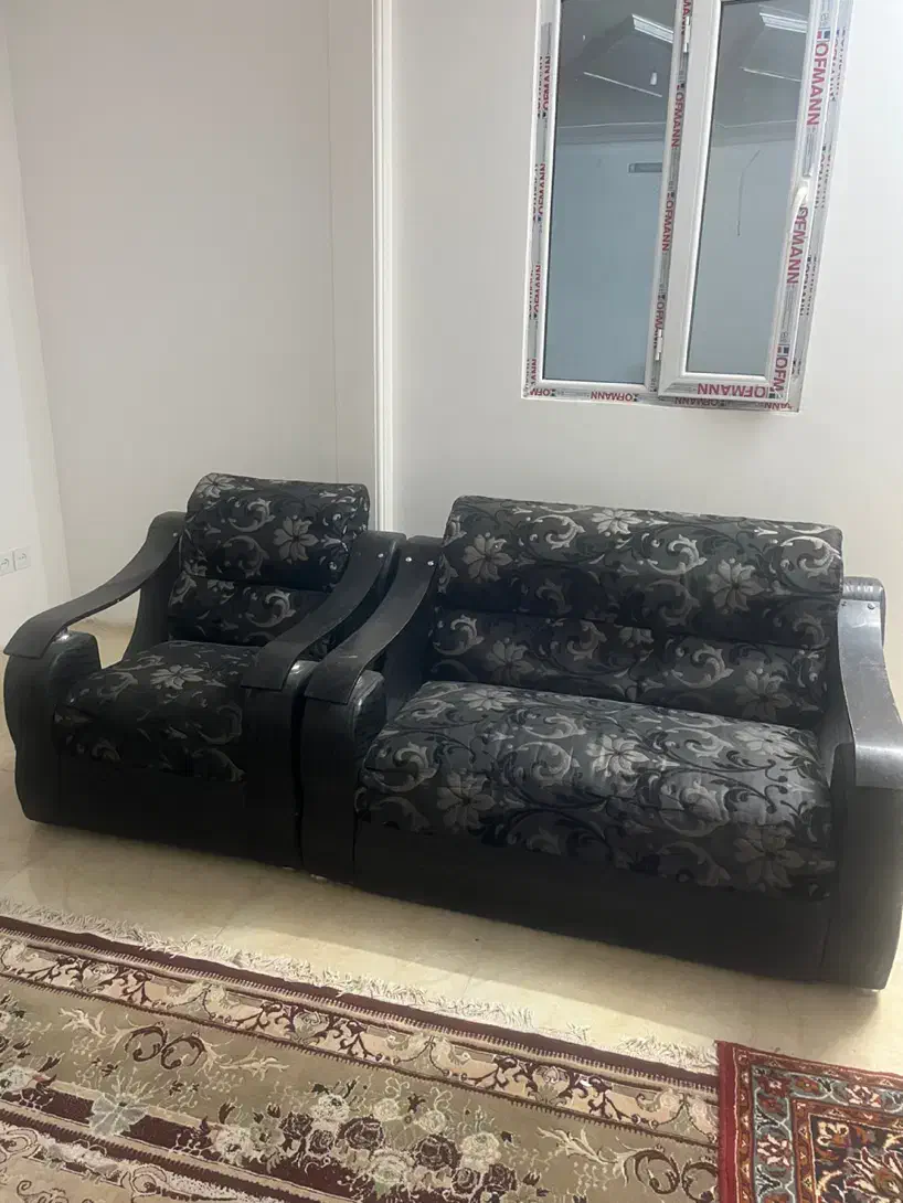 بروش فوری|مبلمان خانگی و میز عسلی|کاشان, فین بزرگ|دیوار