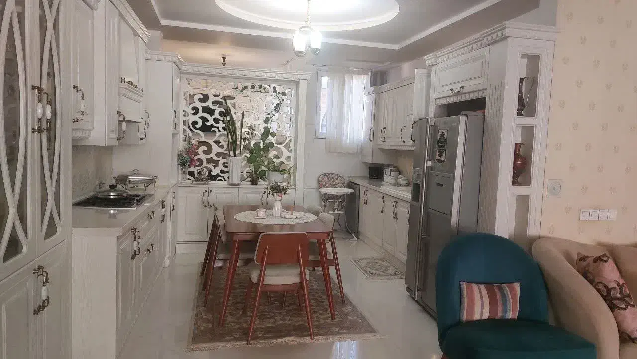 آپارتمان ۱۷۸متری،طبقه۲ ، نور، اکازیون،خوشگل|فروش آپارتمان|نیشابور, شهرک ولیعصر|دیوار