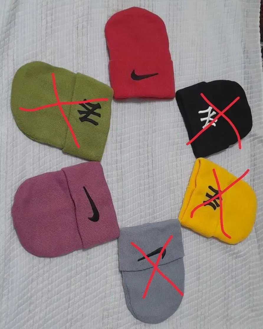 کلاه بافت|کفش و لباس بچه|برخوار, |دیوار