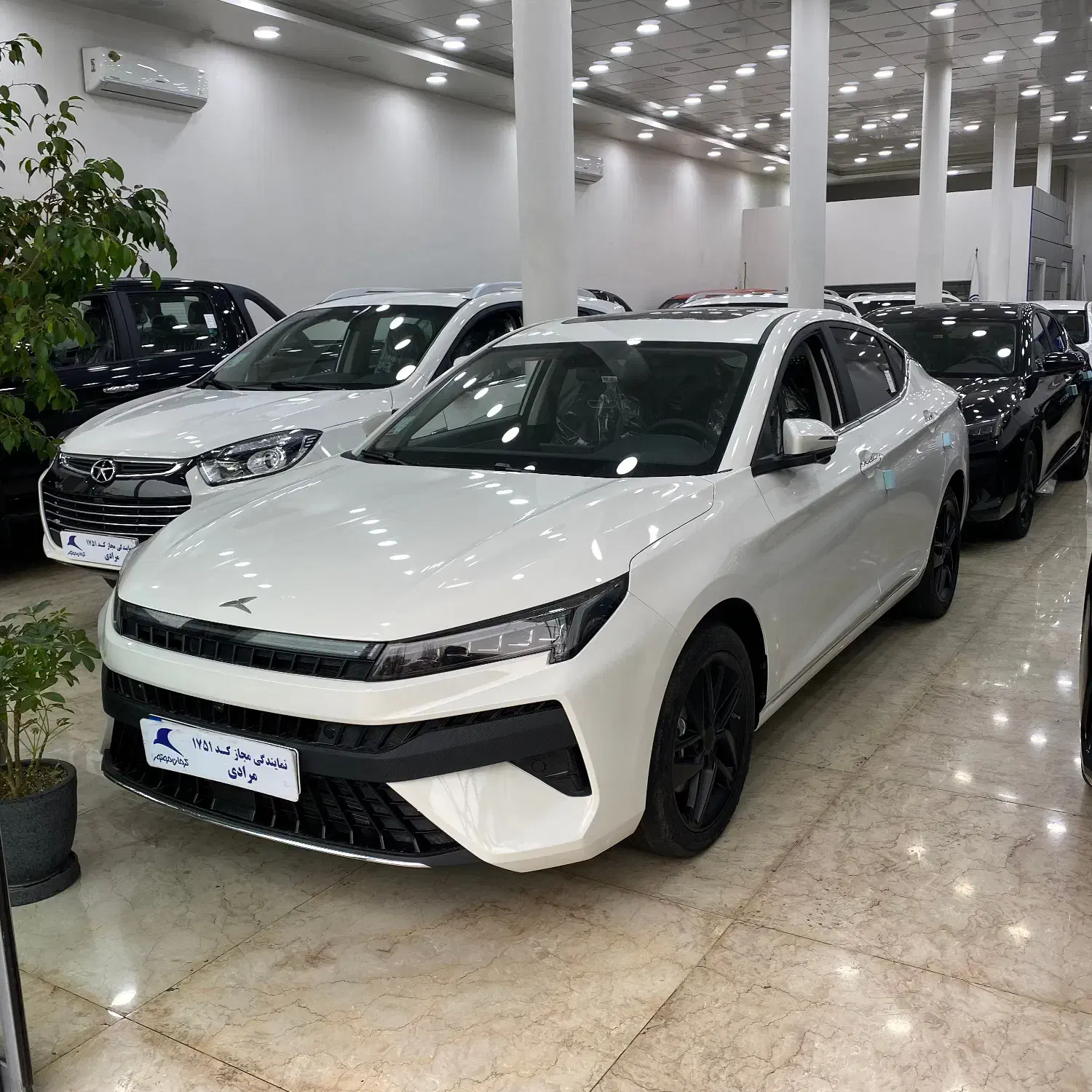 KMC J7 // کی ام سی جی7 ** نمایندگی مرادی|خودرو سواری و وانت|تهران, مجیدیه|دیوار