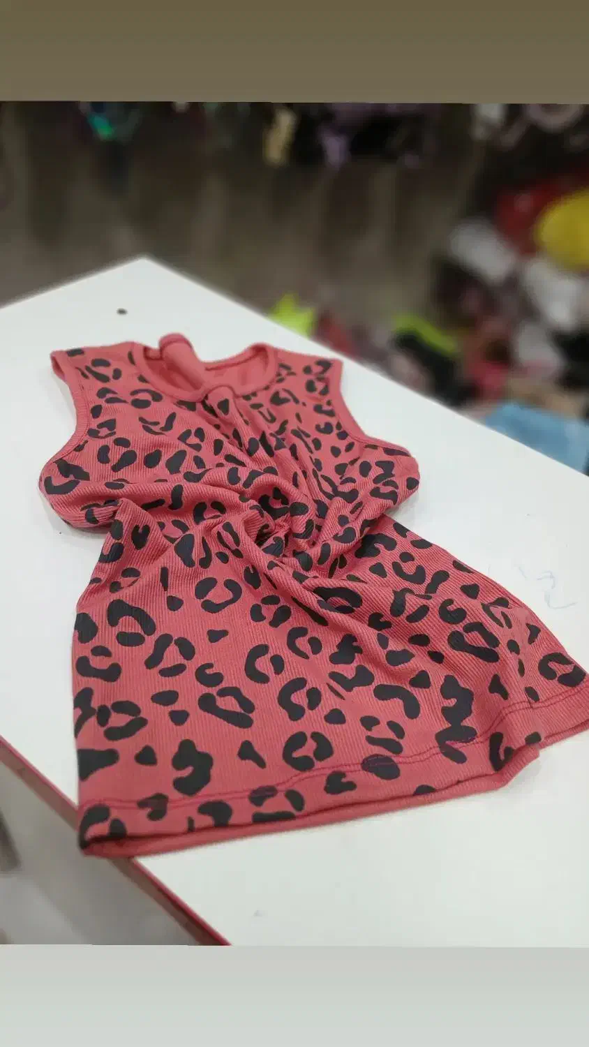 پلنگی موجودی 2رنگ|لباس|دورود, |دیوار