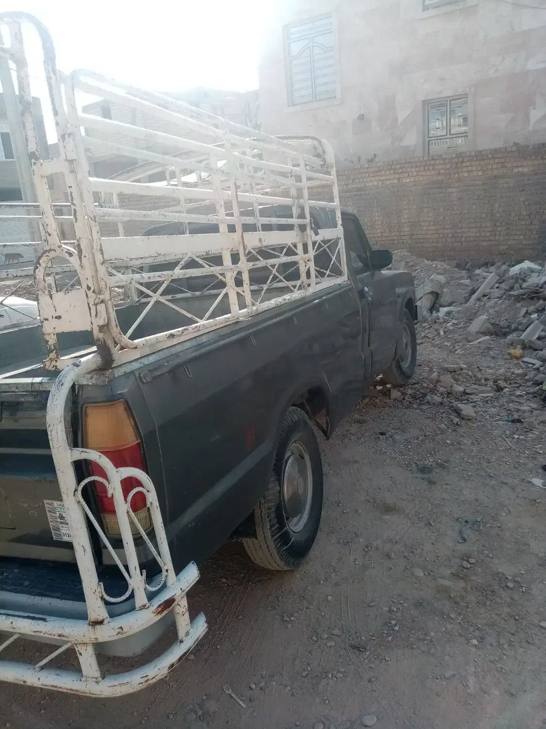 وانت مزدا 1600، مدل ۱۳۷۶|خودرو سواری و وانت|شیراز, میانرود|دیوار
