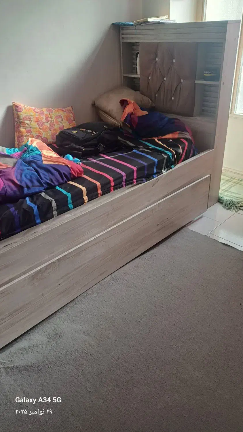 تخت دونفره مهمان|تخت و سرویس خواب|قرچک, شهرک طلائیه|دیوار