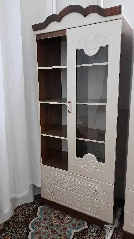 کمد بچه در حد نو میباشد|اسباب و اثاث بچه|میبد, |دیوار