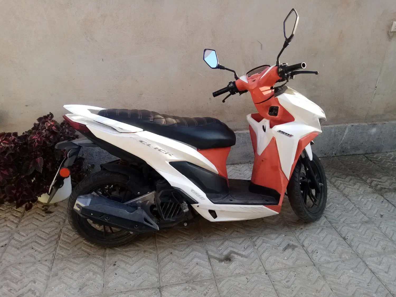 موتور کلیک 402|موتورسیکلت|کاشان, فاز ۲ ناجی آباد|دیوار