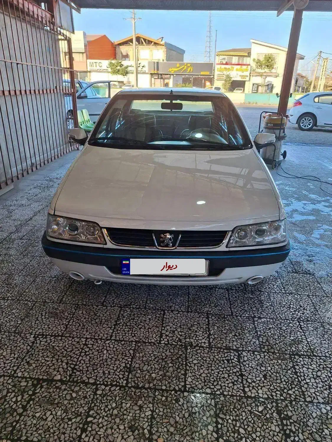 پژو ۴۰۵ تیوفایو بدون رنگ|خودرو سواری و وانت|شلمان, |دیوار