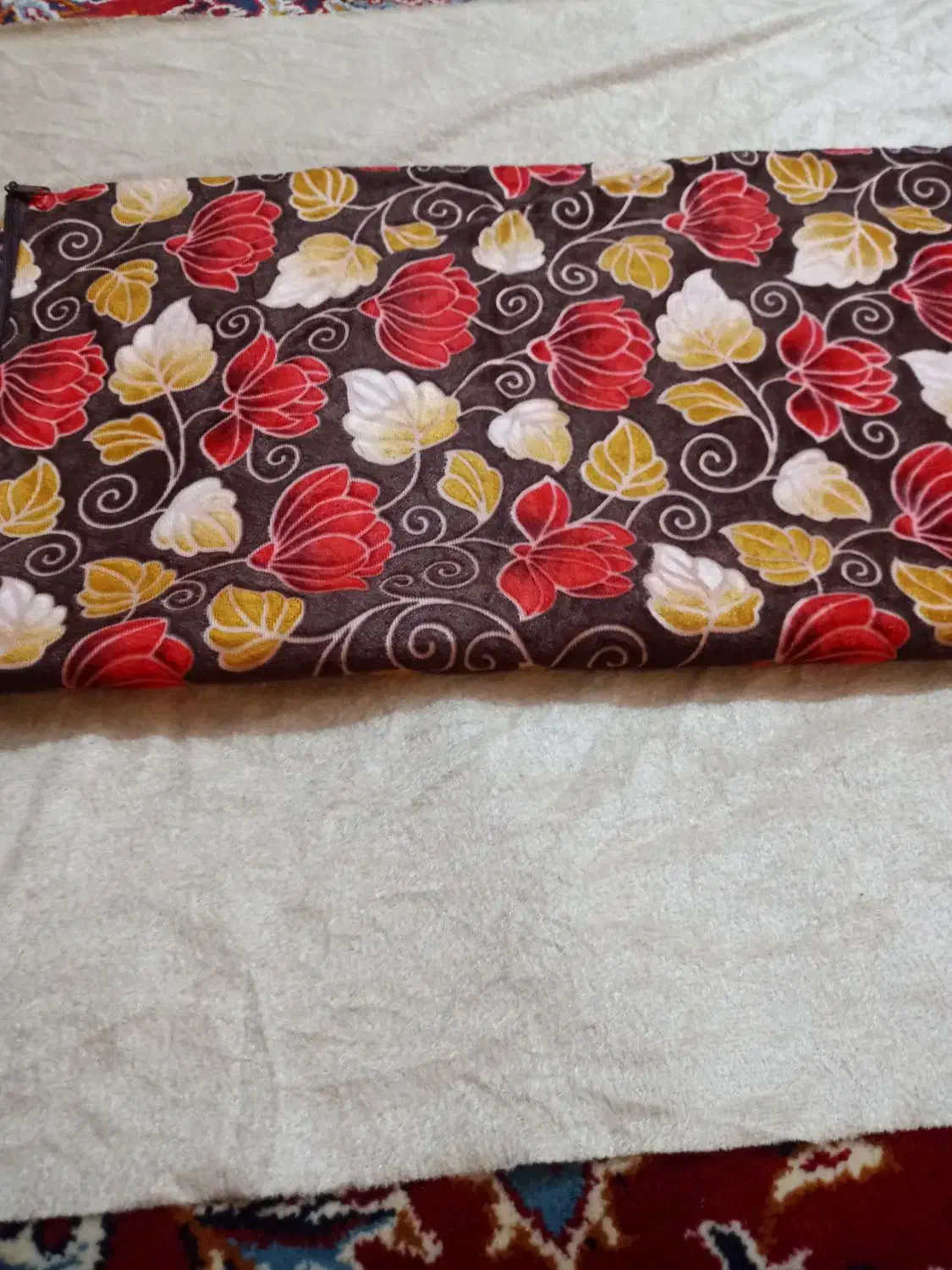 فروش روبالشتی مخمل|رختخواب، بالش، پتو|شوش, |دیوار