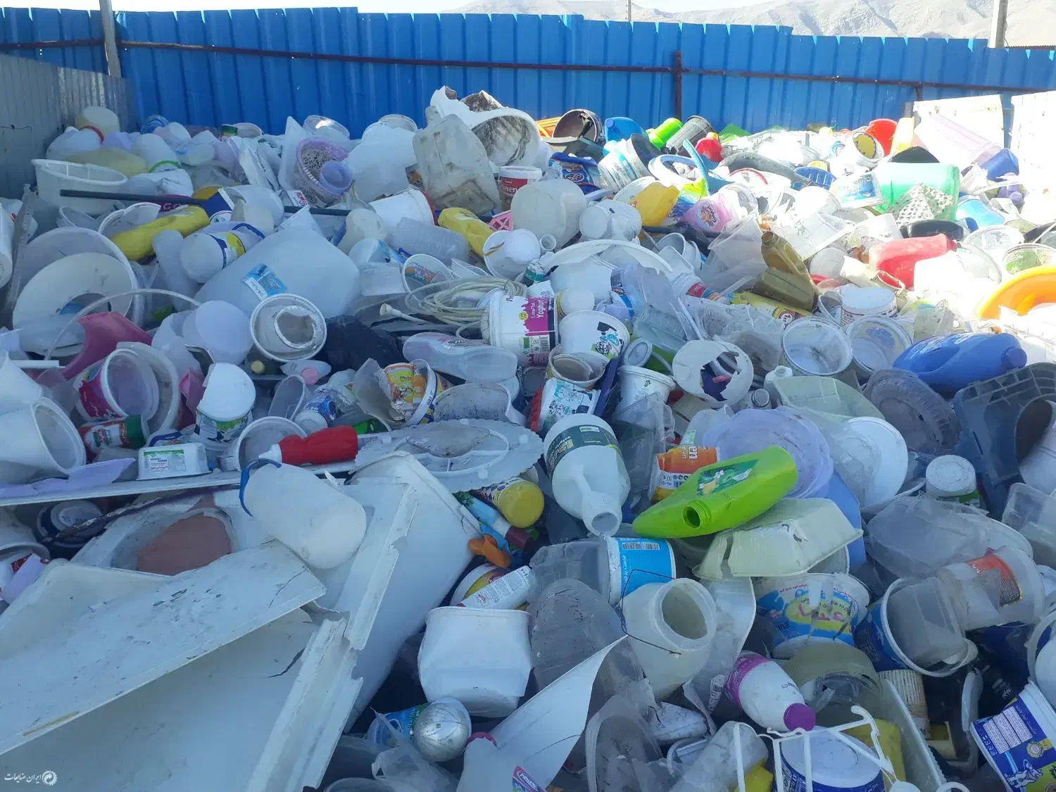 ضایعات پلاستیک لاک بادی چهار رنگ|عمدهفروشی|چهاردانگه (تهران), |دیوار