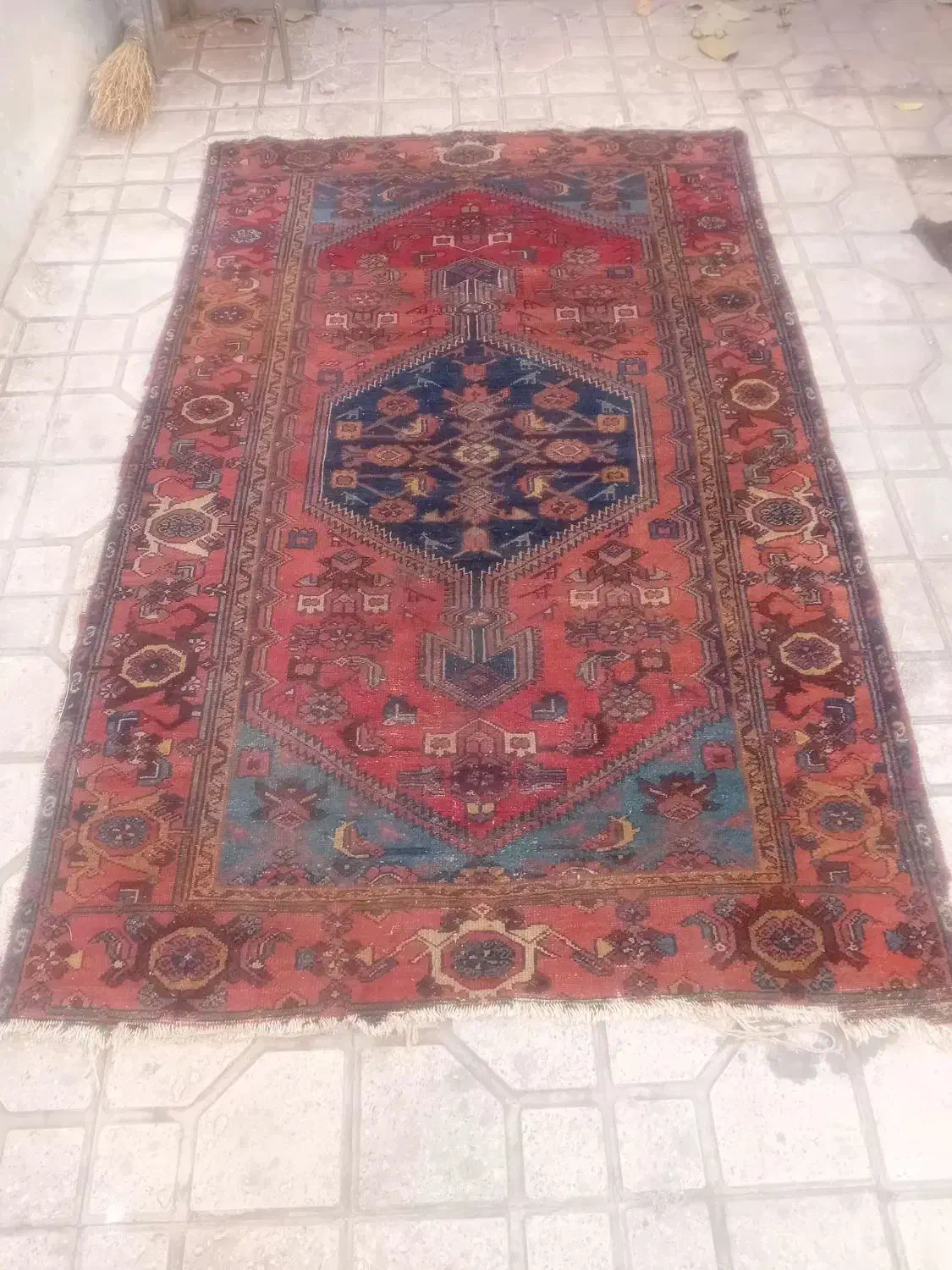 ۲قطعه فرش ۴متر کاملا گیاهی وبالای ۱۰۰سال|فرش|تهران, حر|دیوار