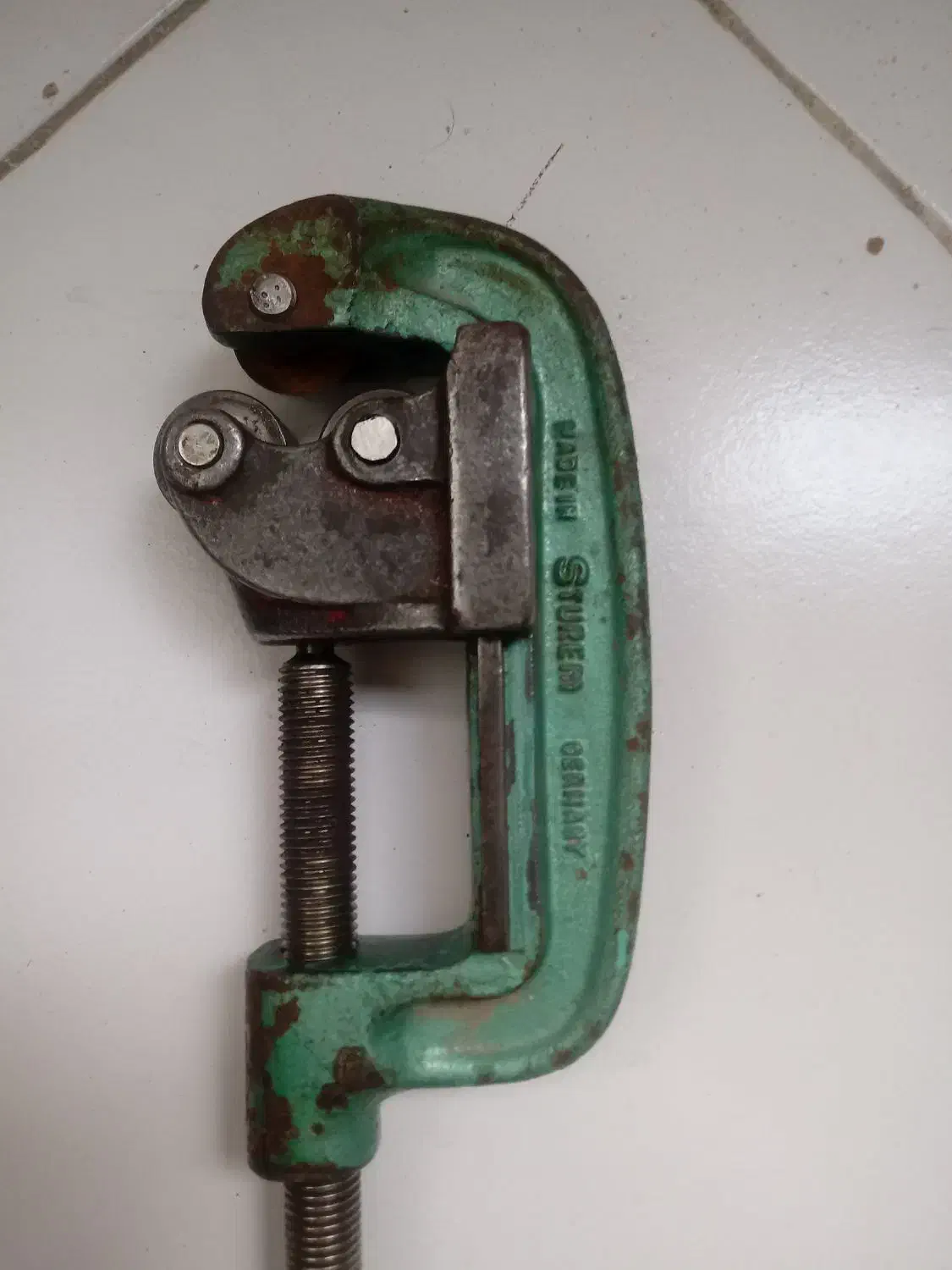 لوله بر آلمانی|کلکسیون اشیاء عتیقه|محمدیه-قزوین, |دیوار