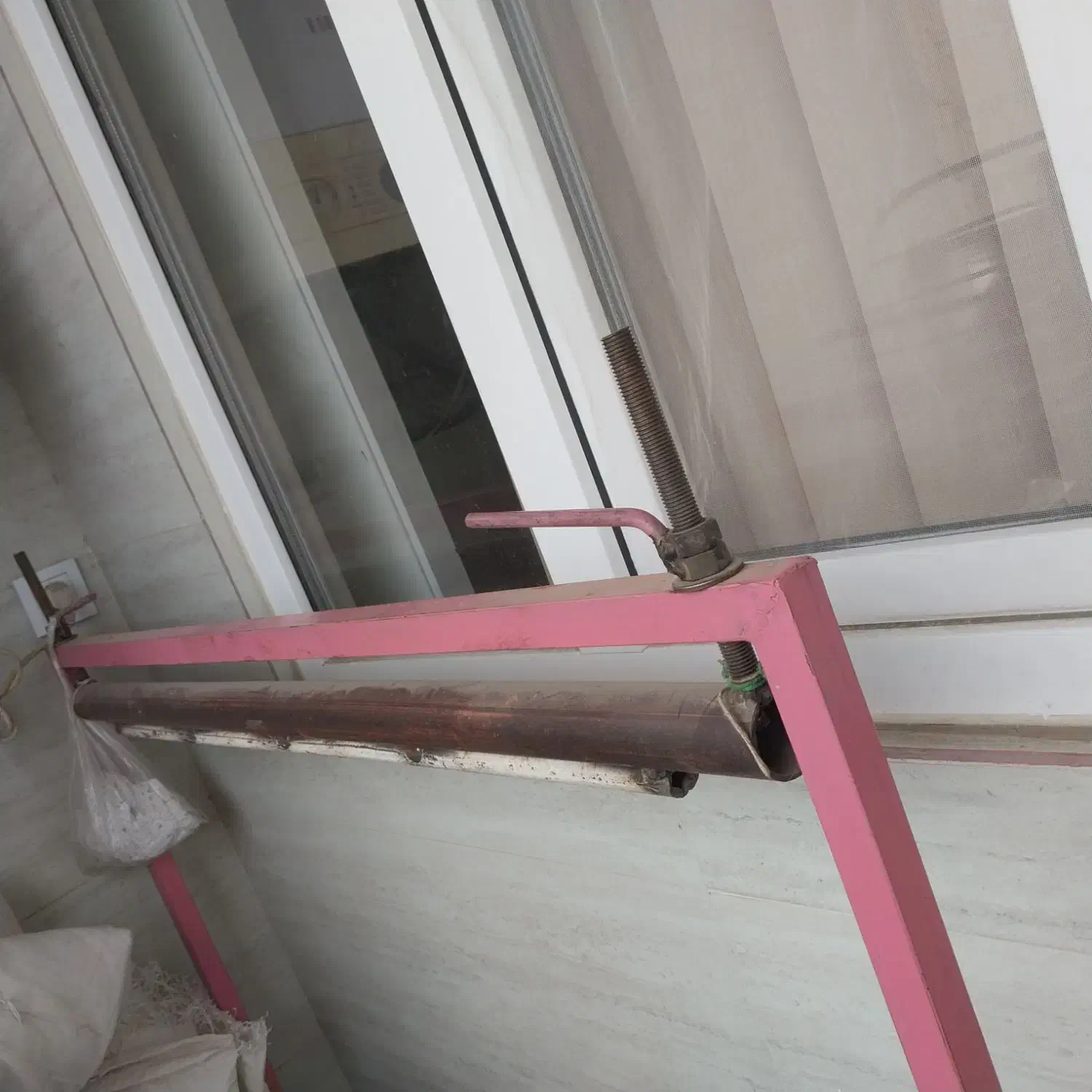 دار قالی بافی|گلیم، جاجیم، گبه|مشکین‌دشت, |دیوار