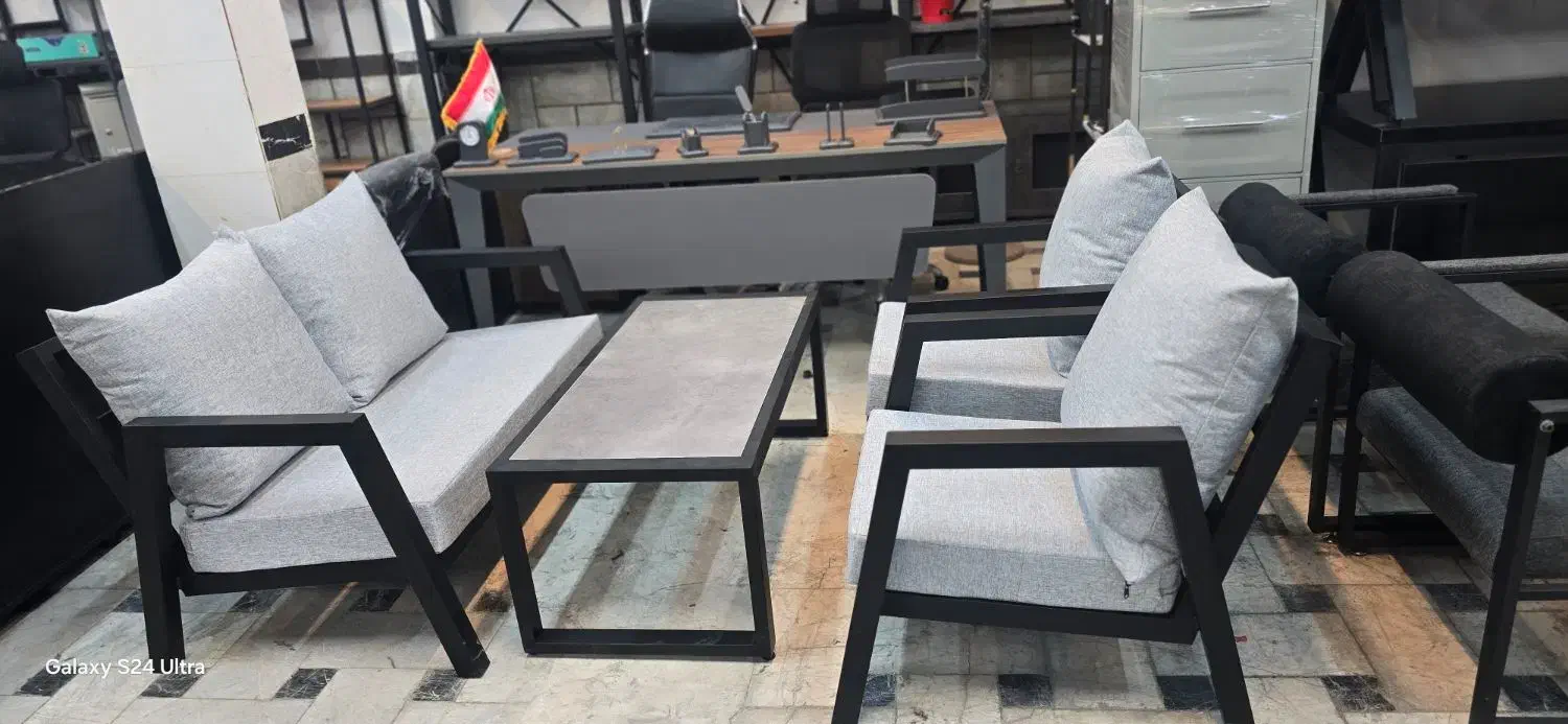 مبل مدرن تک نفره و چهار نفره اداری میز صندلی گردان|دفتر کار|مشهد, عبادی|دیوار