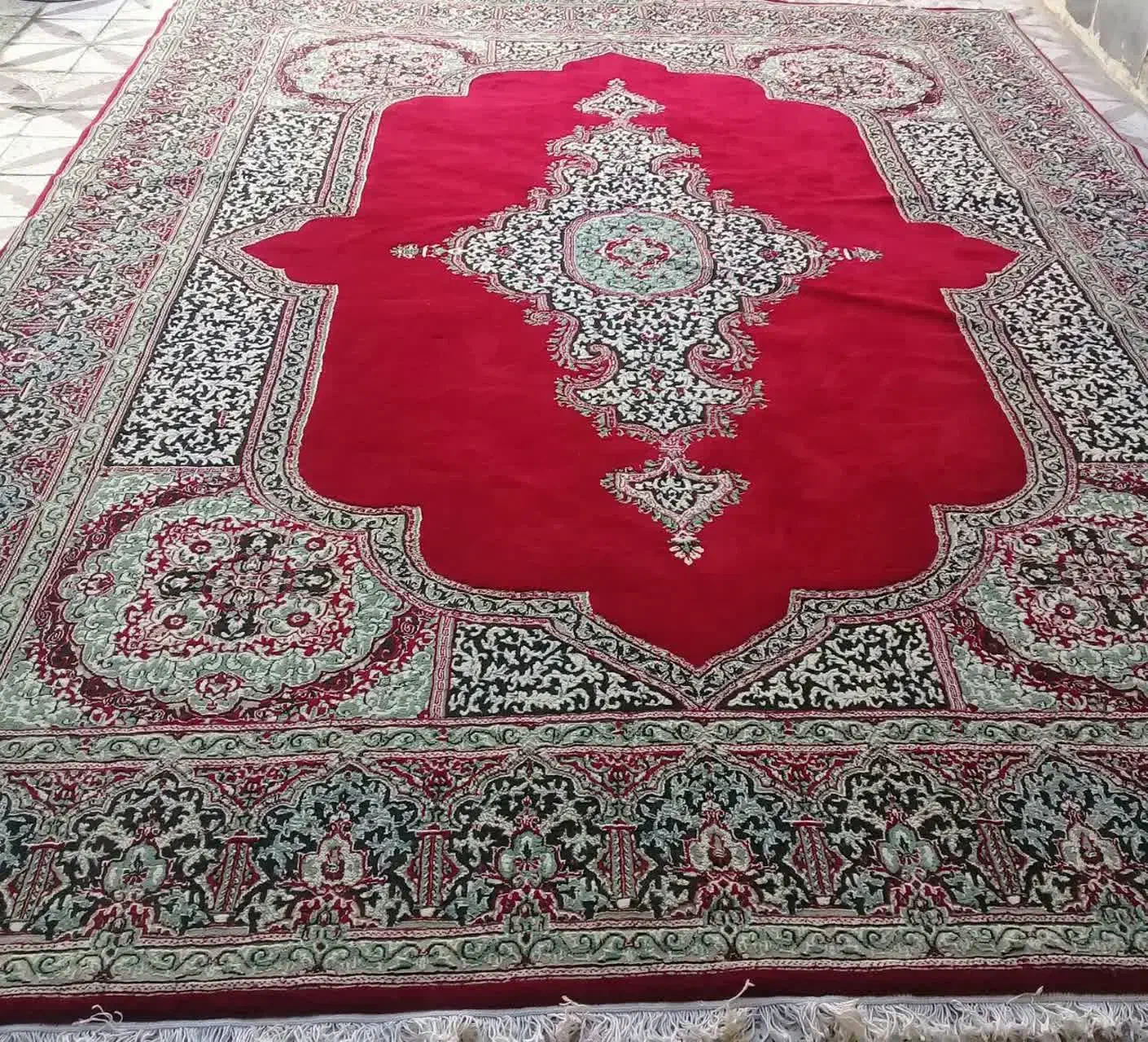 دو عدد فرش ۱۲ متری|فرش|شوش, |دیوار