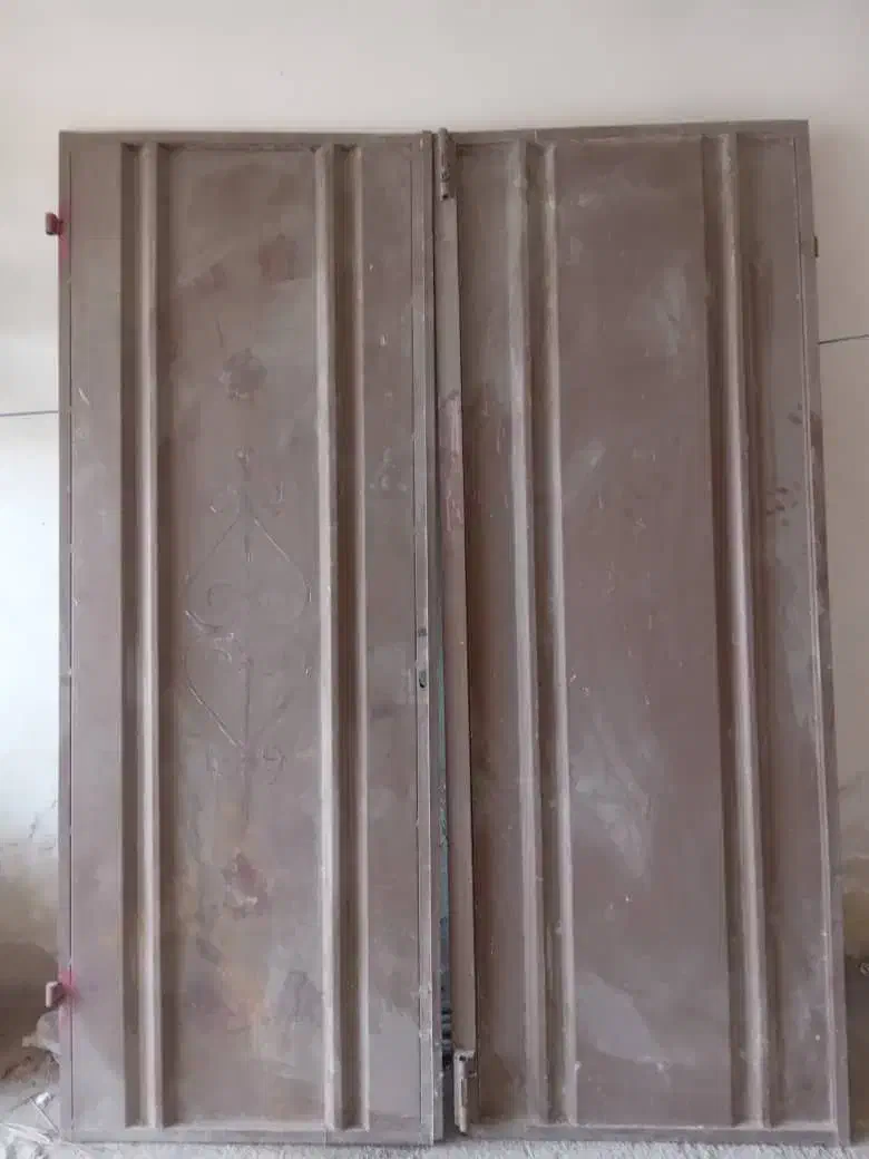 درب حیاط|مصالح و تجهیزات ساختمان|چغادک, |دیوار