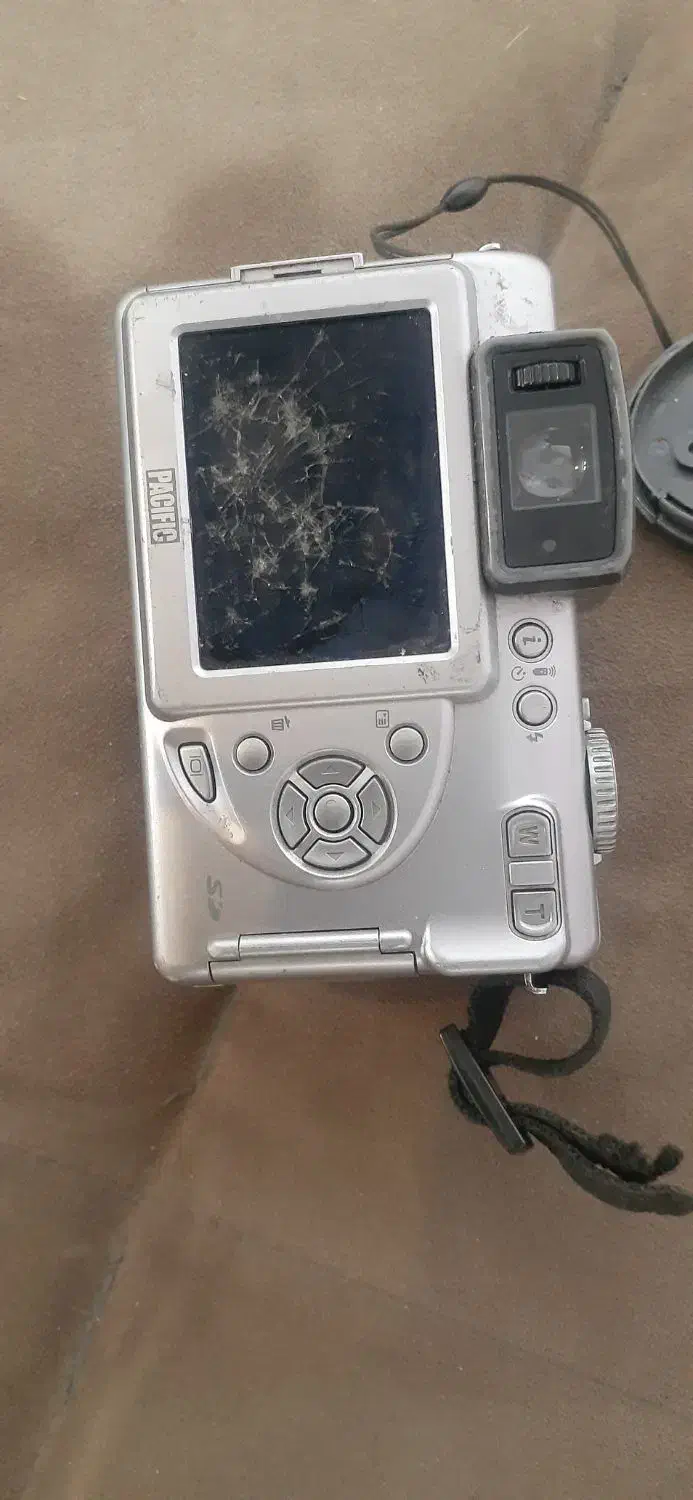 فروش سه عدوربین|دوربین عکاسی و فیلم‌برداری|تهران, مینای شمالی (مخبر)|دیوار