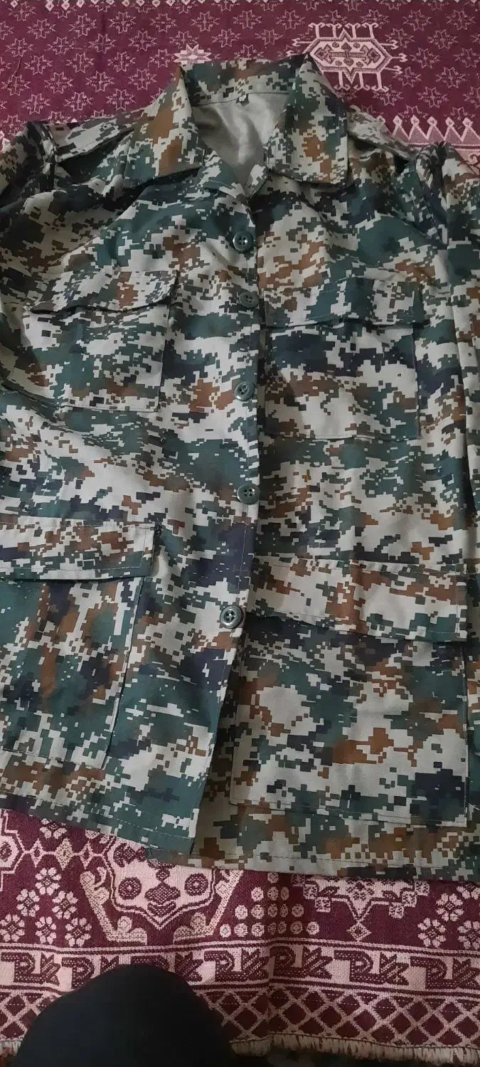 لباس نظامی|لباس|سبزوار, توحیدشهر|دیوار