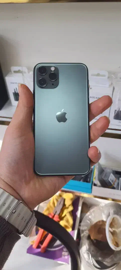 آیفون ۱۱ پرو ۲۵۶ گیگ|موبایل|عباسآباد, |دیوار