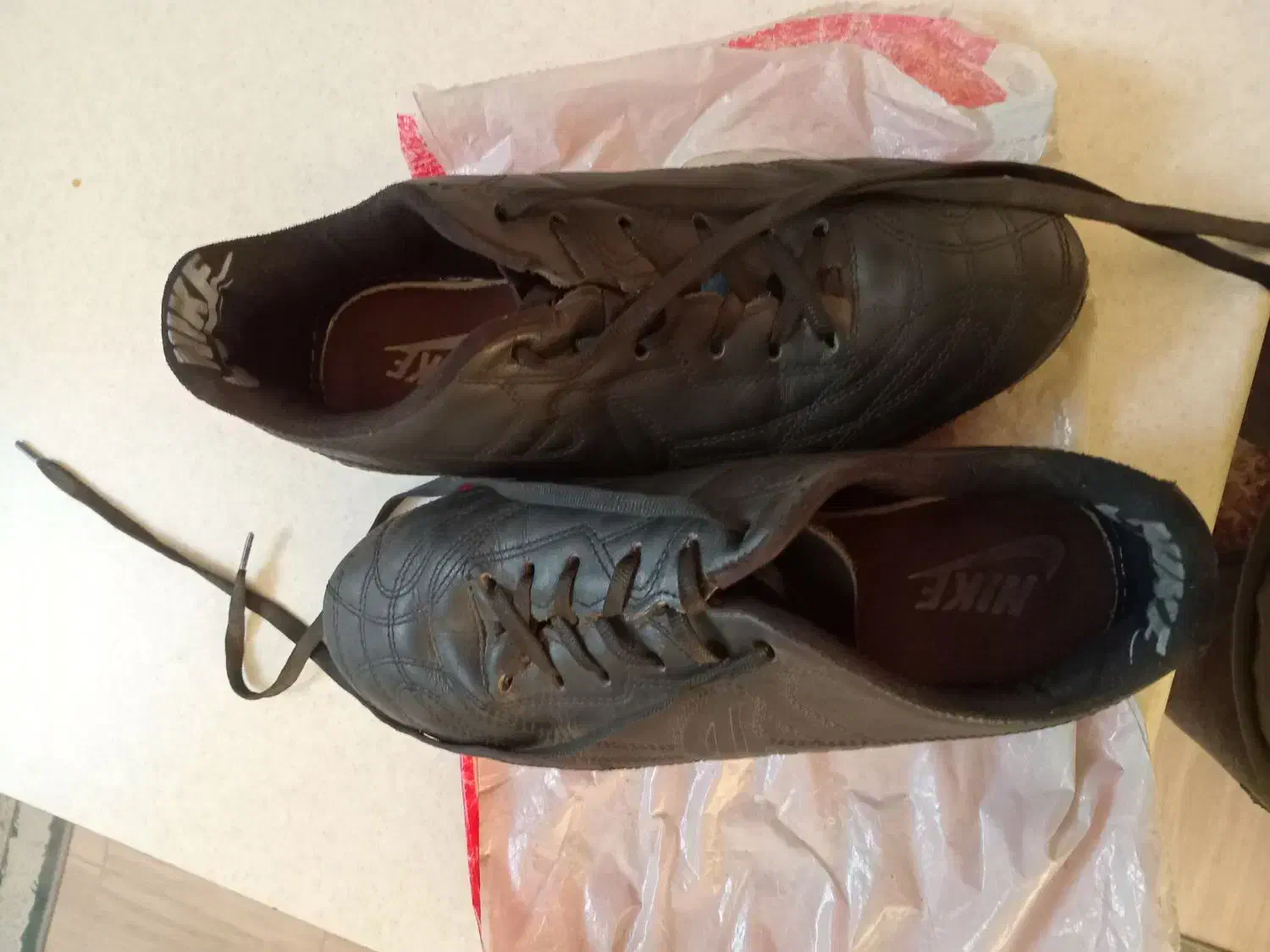 کفش فوتبال سایز ۴۱|کیف، کفش، کمربند|تهران, آهنگران (سراسیاب دولاب)|دیوار